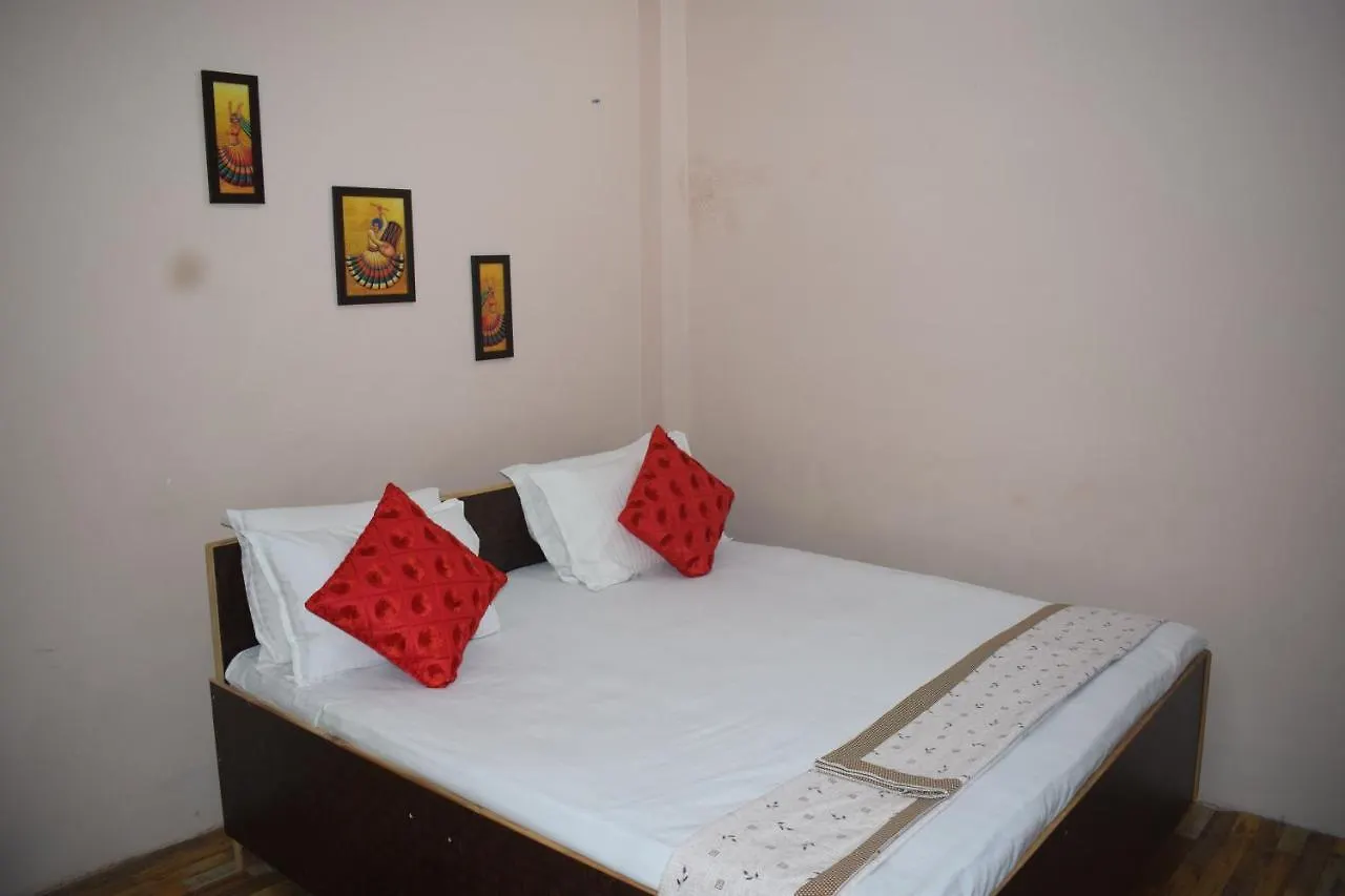 Vinay Paying Guest House Varanasi